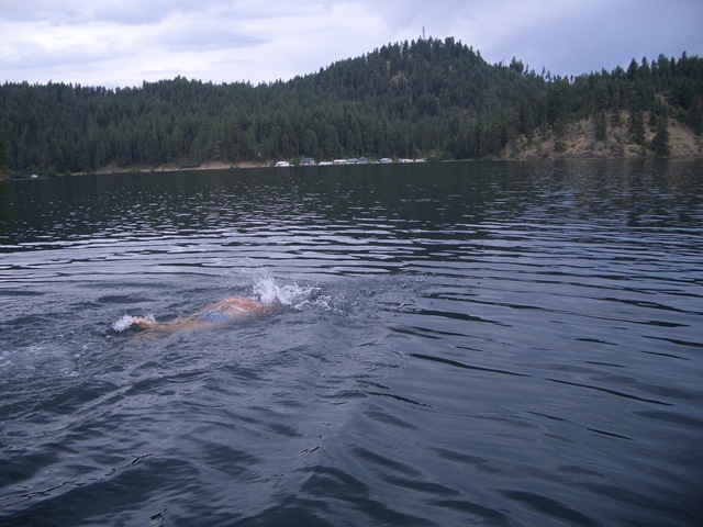 [33 A swim in the beautiful lake.[2].jpg]